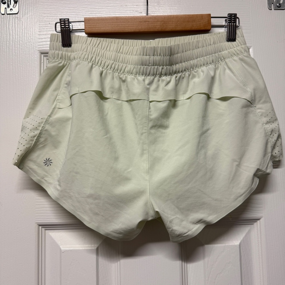 Athleta| EUC Calypso Green Hustle 3” Athletic Shorts in Size Small - Picture 4 of 8